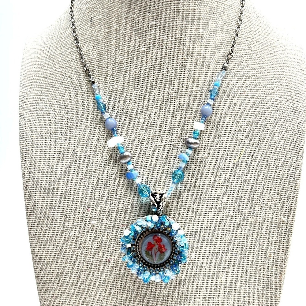 Vintage Pressed‎ Flower Locket Pendant Necklace Blue Cookie Lee Beaded Pearl NWT